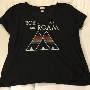 Born to Roam Tee